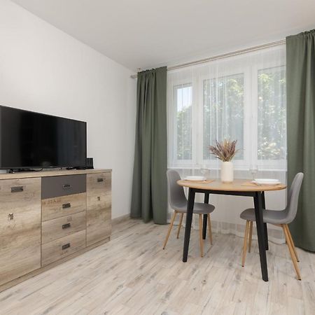 Studio Warsaw Wlochy 1 Sierpnia By Noclegi Renters Exterior foto