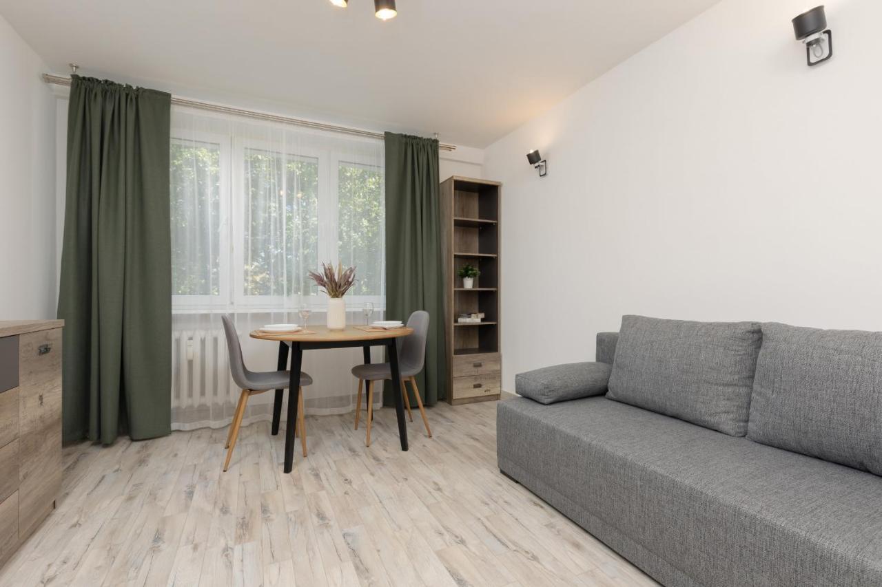 Studio Warsaw Wlochy 1 Sierpnia By Noclegi Renters Exterior foto