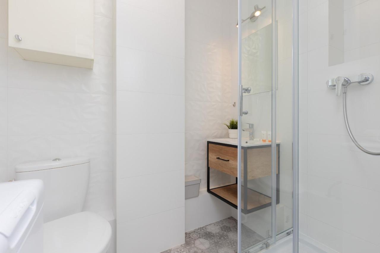 Studio Warsaw Wlochy 1 Sierpnia By Noclegi Renters Exterior foto
