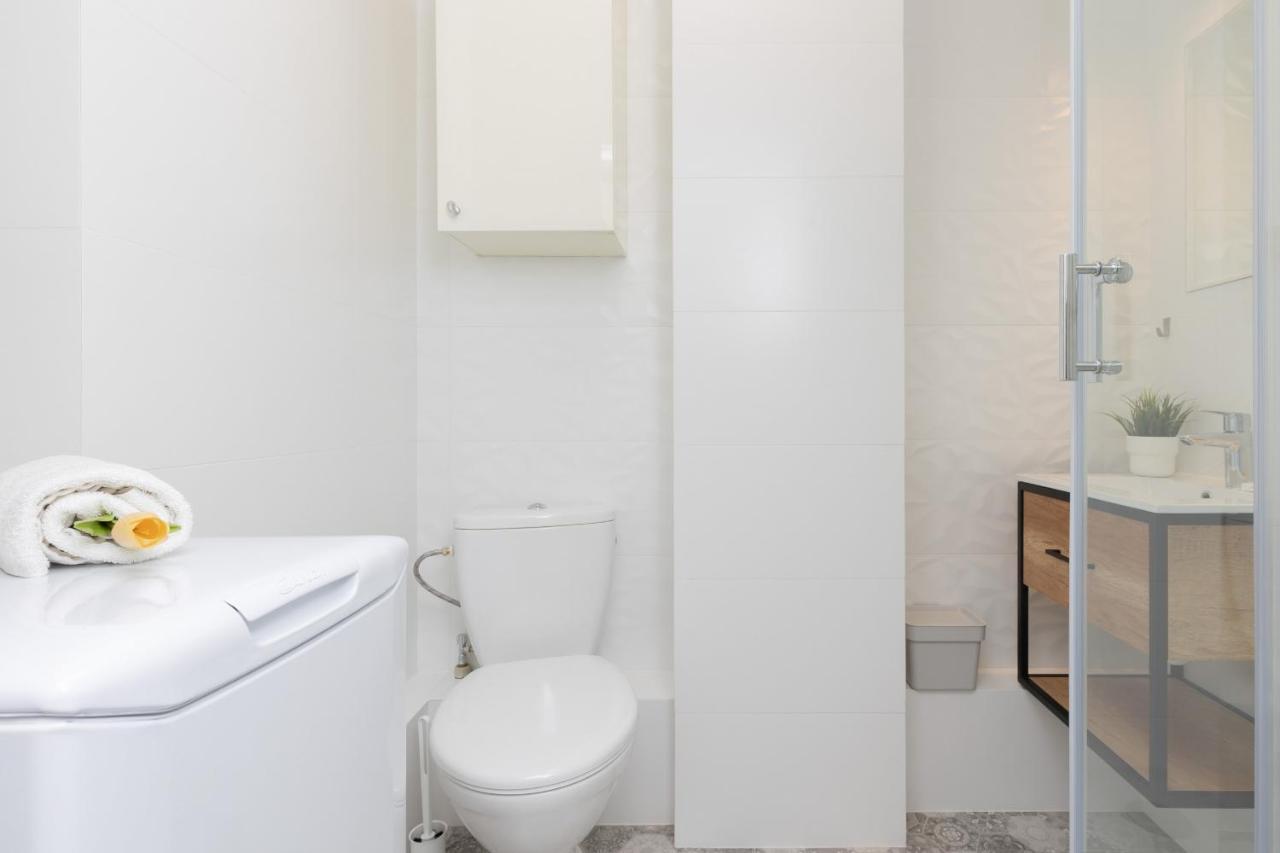 Studio Warsaw Wlochy 1 Sierpnia By Noclegi Renters Exterior foto